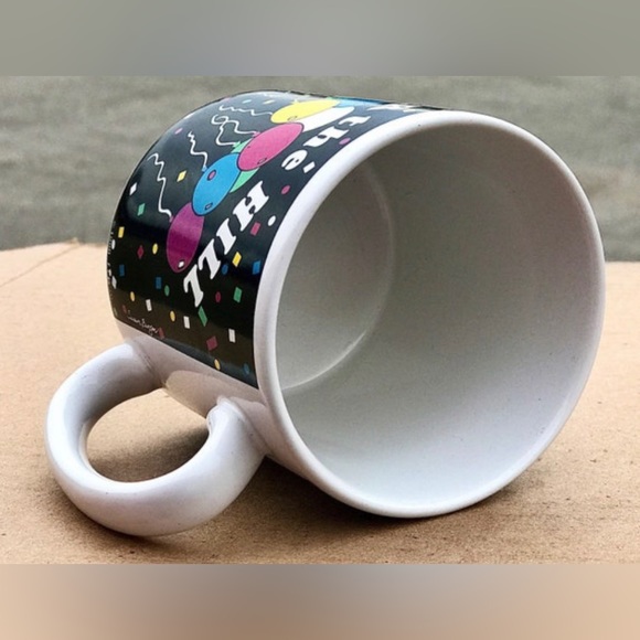 Vintage 1990 OVER THE HILL Susan Burger Artist Signed Ceramic Coffee Mug - Picture 9 of 10